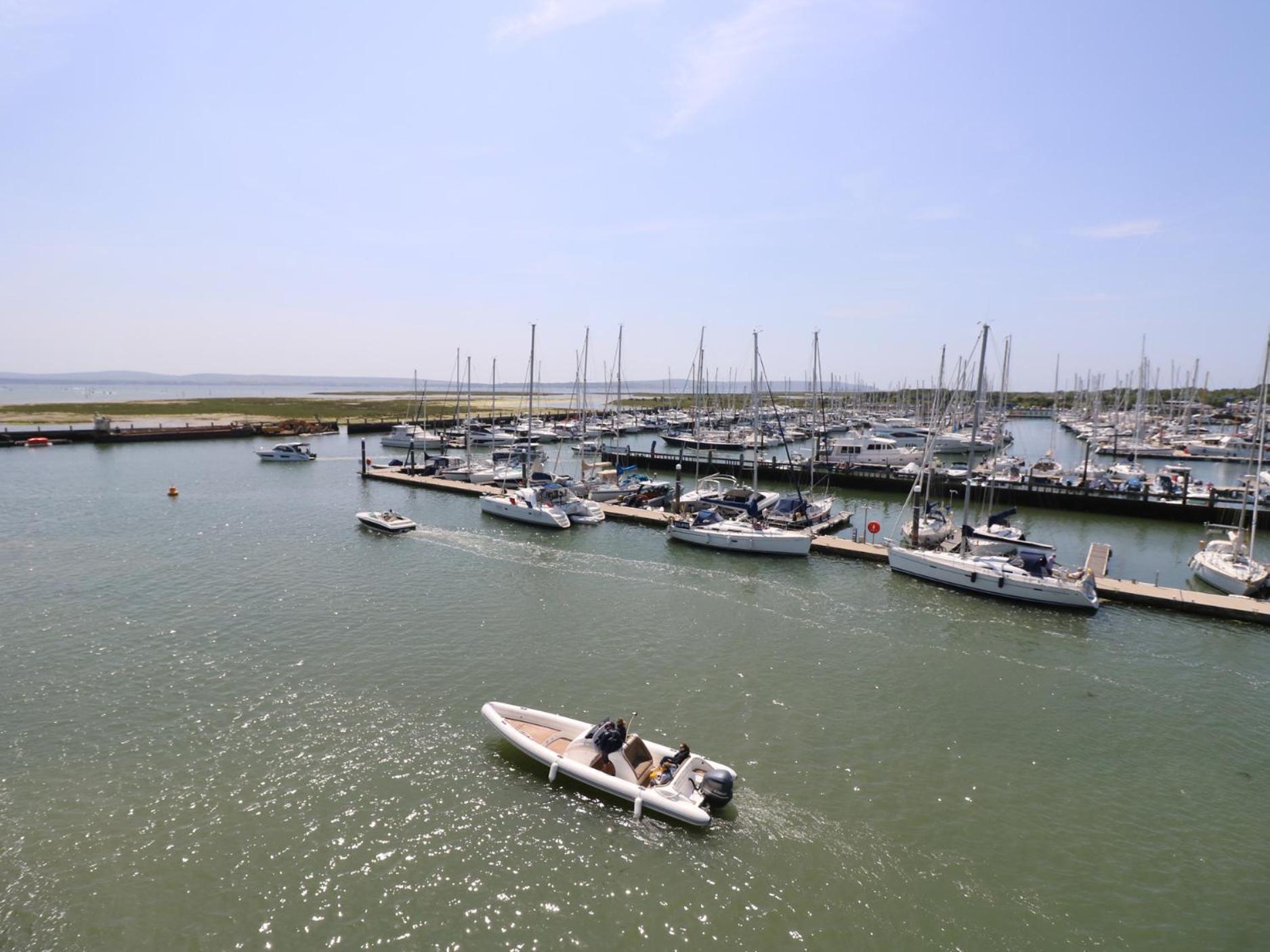 Captains Row Lymington Exterior foto